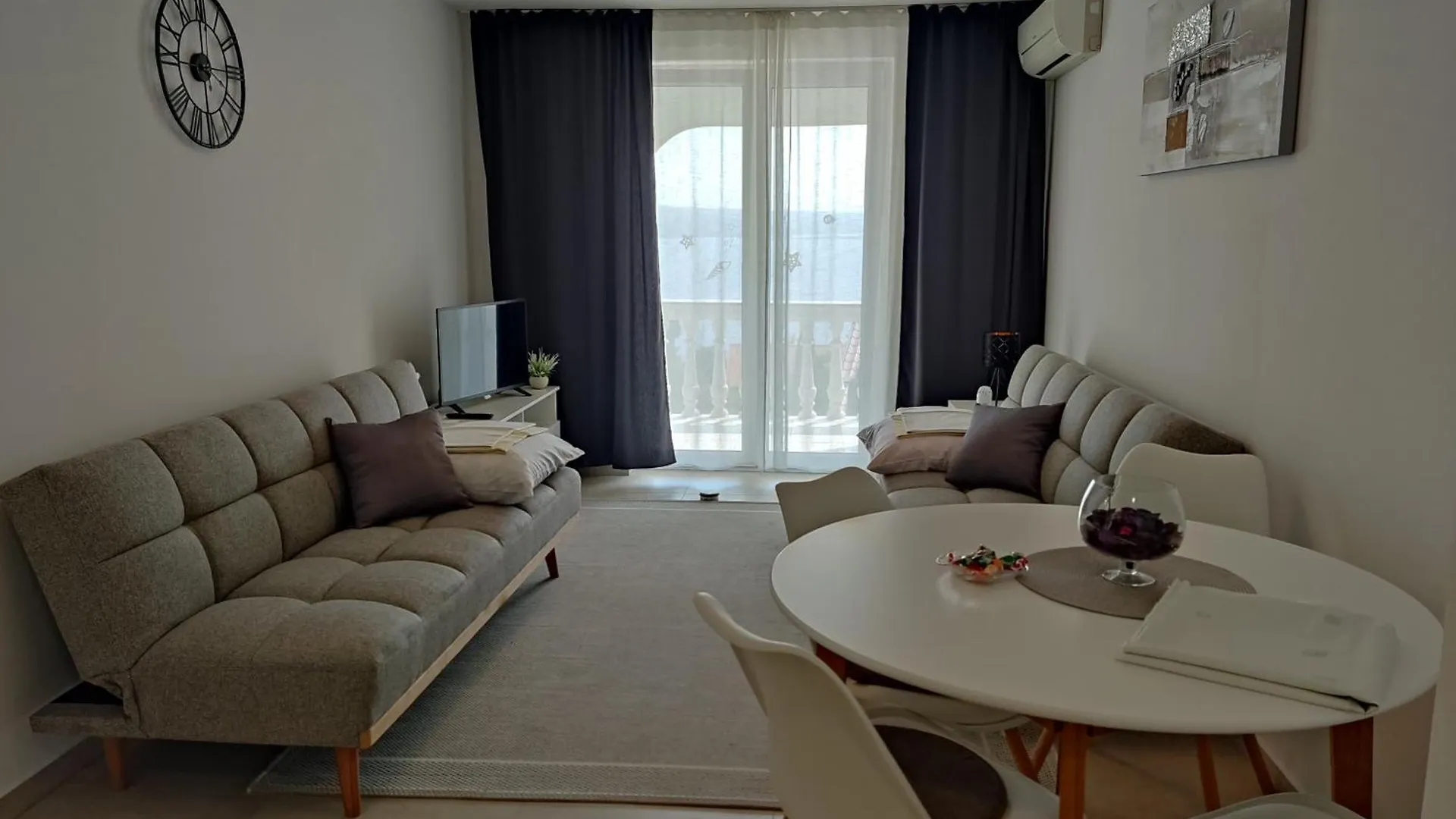 Panaramico Superior Apartments Lili With Sea View In Dramalj 0*,